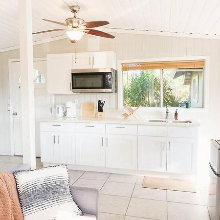 Pineapple Studio, Kitchenette, Private Lanai Apartment Keaau ภายนอก รูปภาพ
